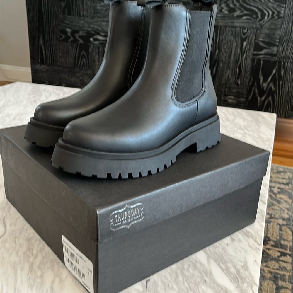 THURSDAY BOOTS